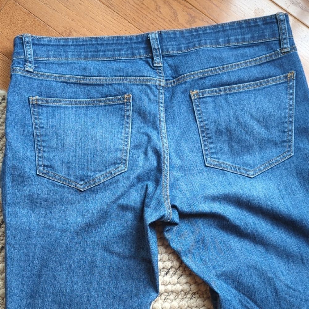 Old Navy The Diva Women's Bootcut Jeans in Denim Blue - Picture 5 of 11